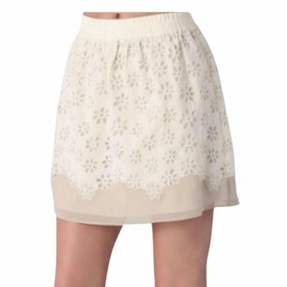 nwt Club Monaco Lorie Antique Eyelet Skirt size US 6 Ivory / Vanilla Cotton Silk